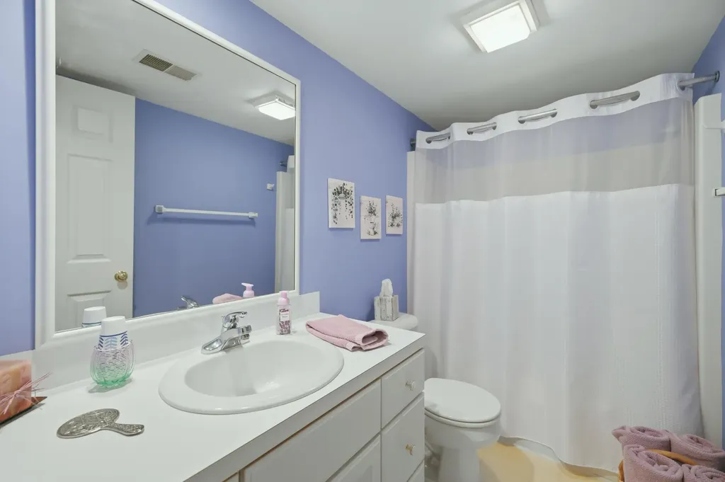 2203 Shetland Drive NE Grand Rapids City MI 49505