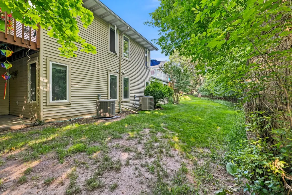 2203 Shetland Drive NE Grand Rapids City MI 49505