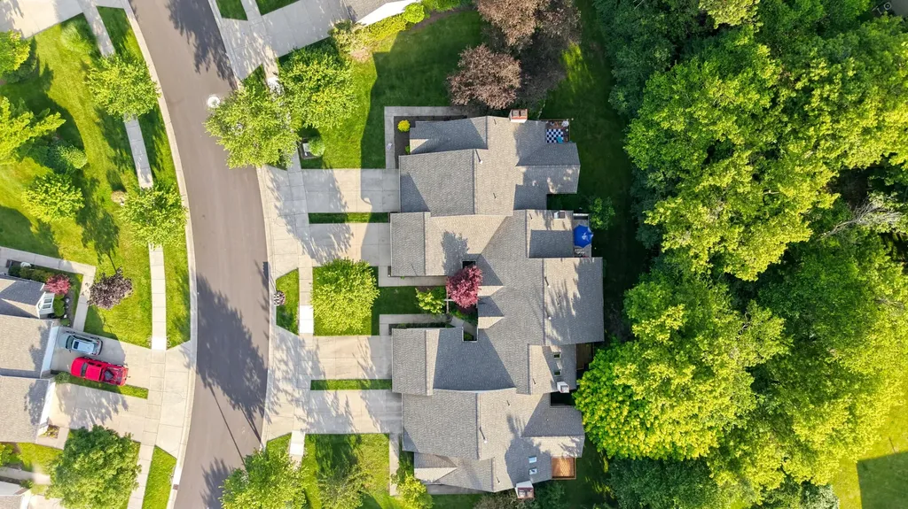 2203 Shetland Drive NE Grand Rapids City MI 49505