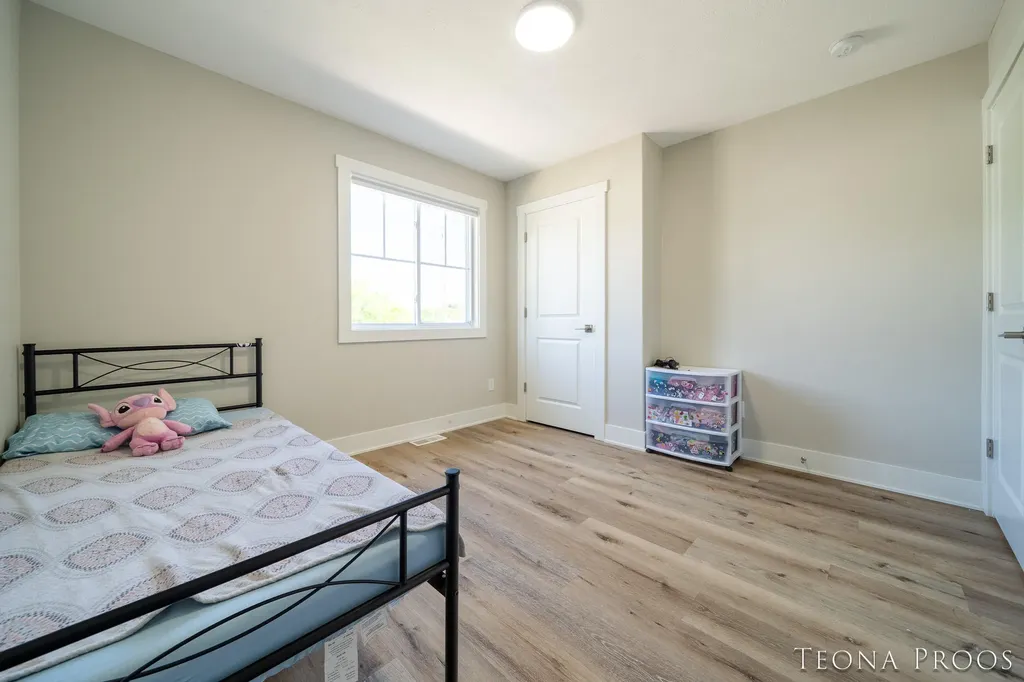 1379 Pine Street Muskegon City MI 49442
