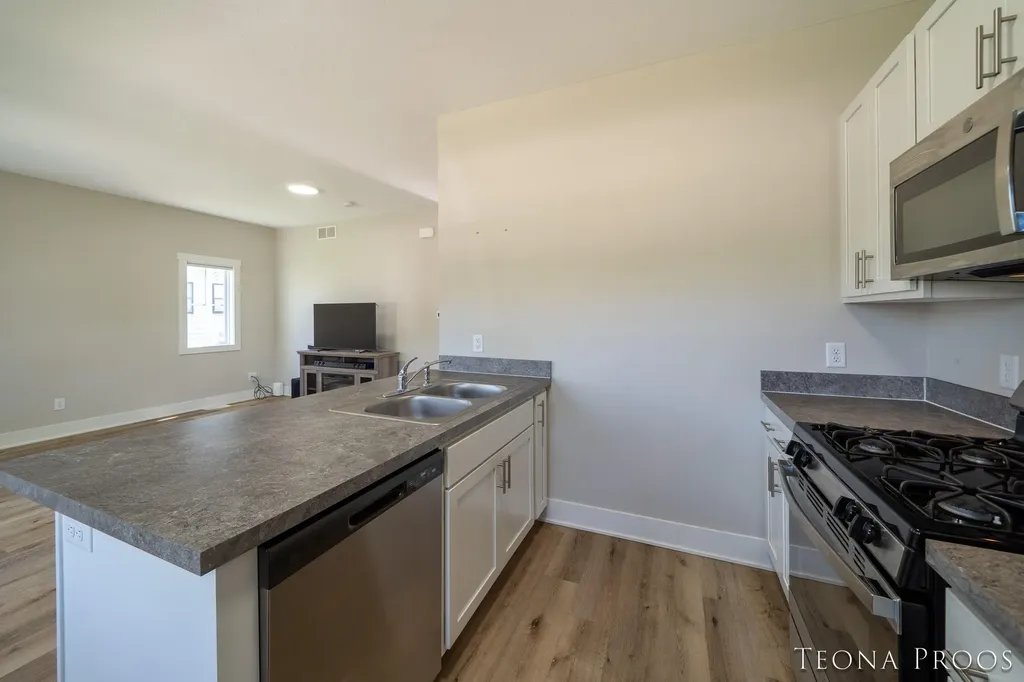 1379 Pine Street Muskegon City MI 49442