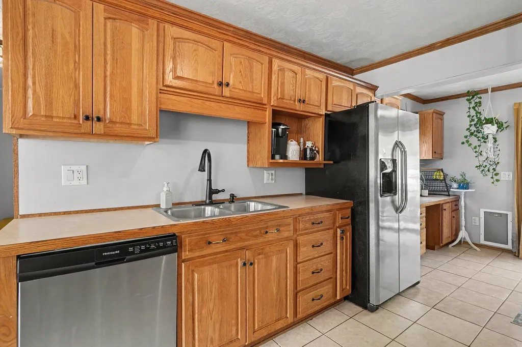3335 Raffie Street Fruitport Charter Township MI 49444