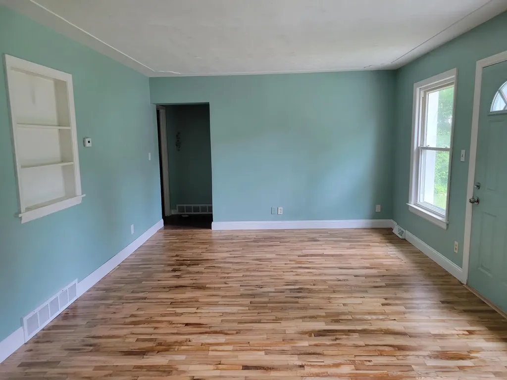 385 92nd Street SW Byron Township MI 49315