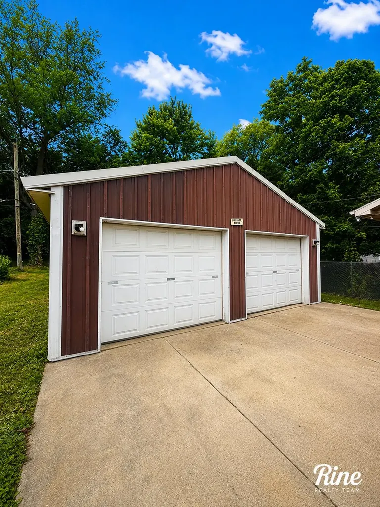 18 Grand Avenue Niles City MI 49120