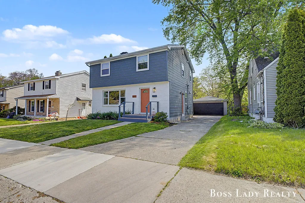 1512 Rossman Avenue SE Grand Rapids City MI 49507