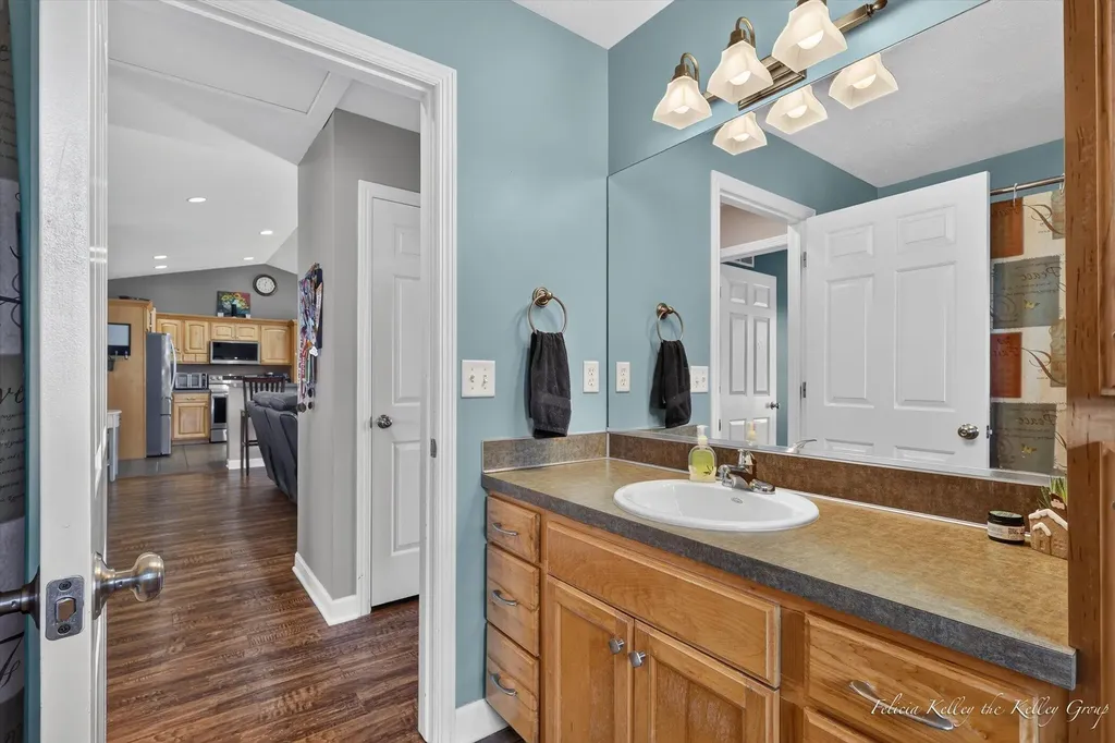 2033 Orchard Ridge Drive NW Walker City MI 49534