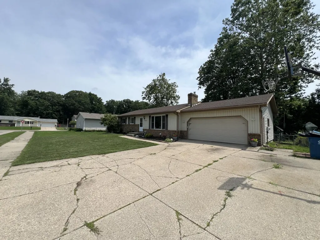 3650 Basswood Drive SW Grandville City MI 49418