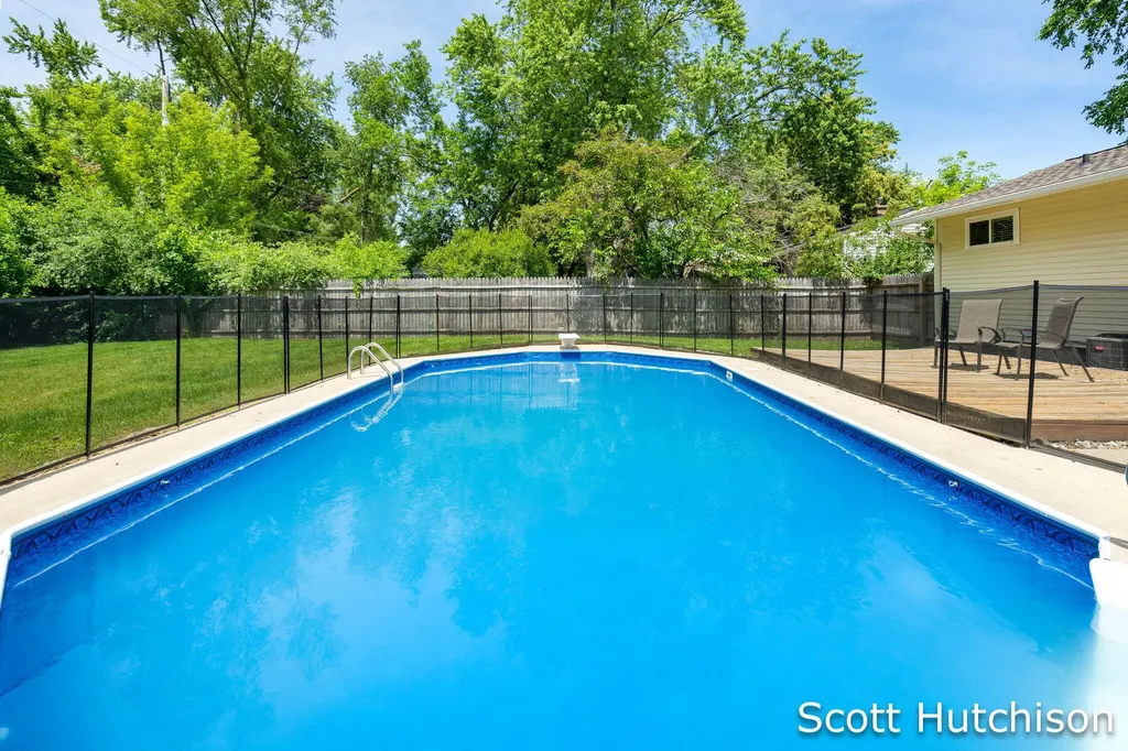 4171 Miramar Avenue NE Plainfield Charter Township MI 49525