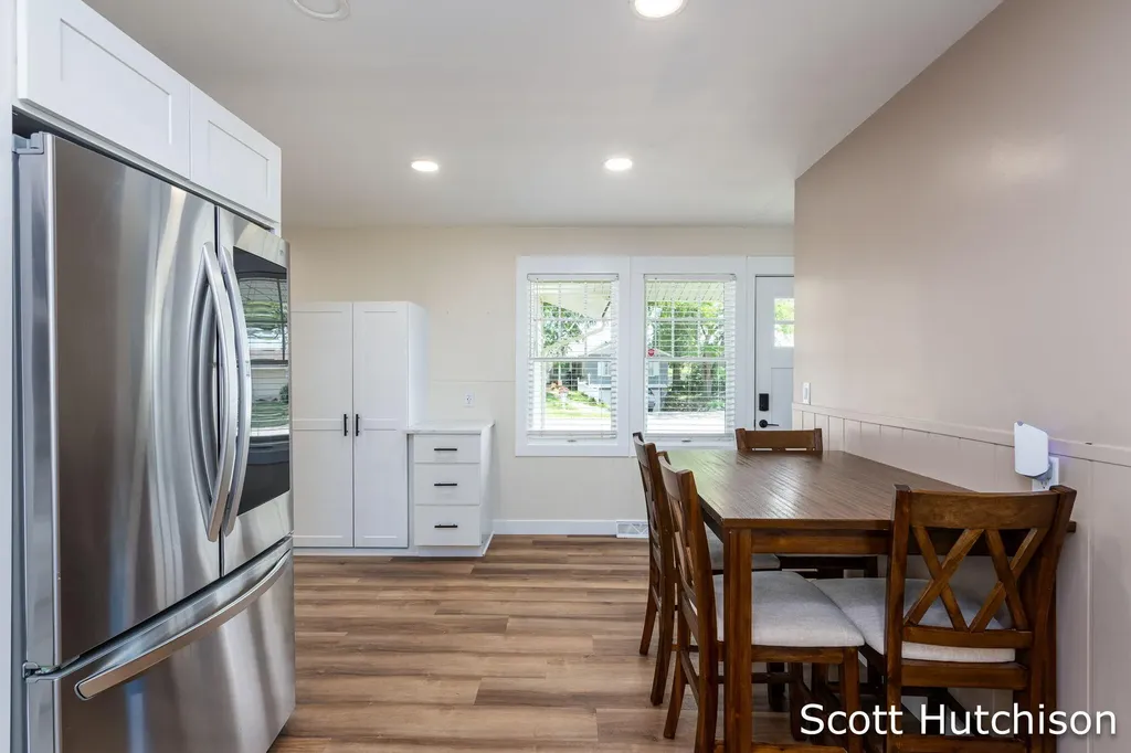 4171 Miramar Avenue NE Plainfield Charter Township MI 49525