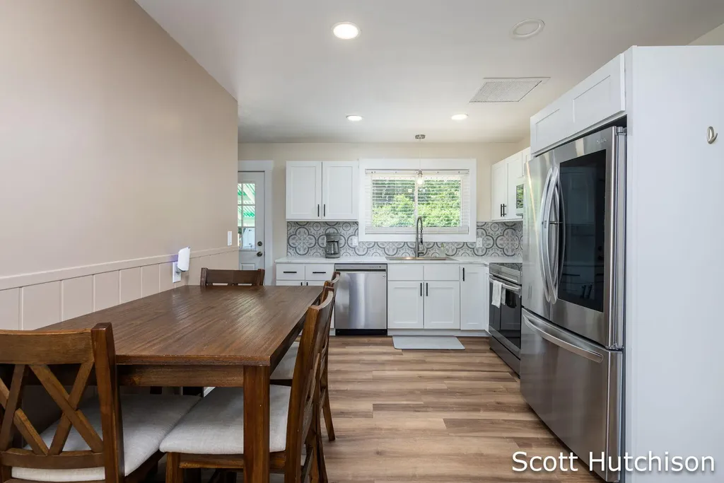 4171 Miramar Avenue NE Plainfield Charter Township MI 49525