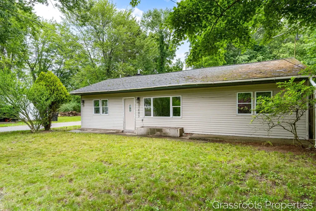 1403 S Mears Avenue Whitehall City MI 49461