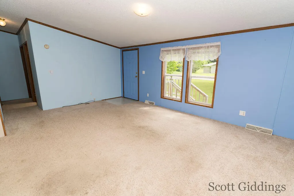 206 E 1st Street Stanton City MI 48888