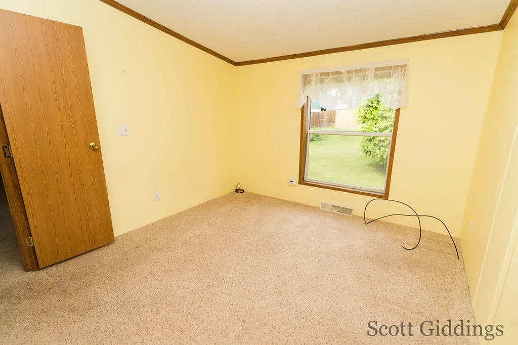 206 E 1st Street Stanton City MI 48888