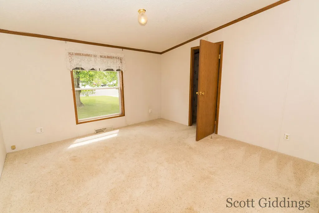 206 E 1st Street Stanton City MI 48888