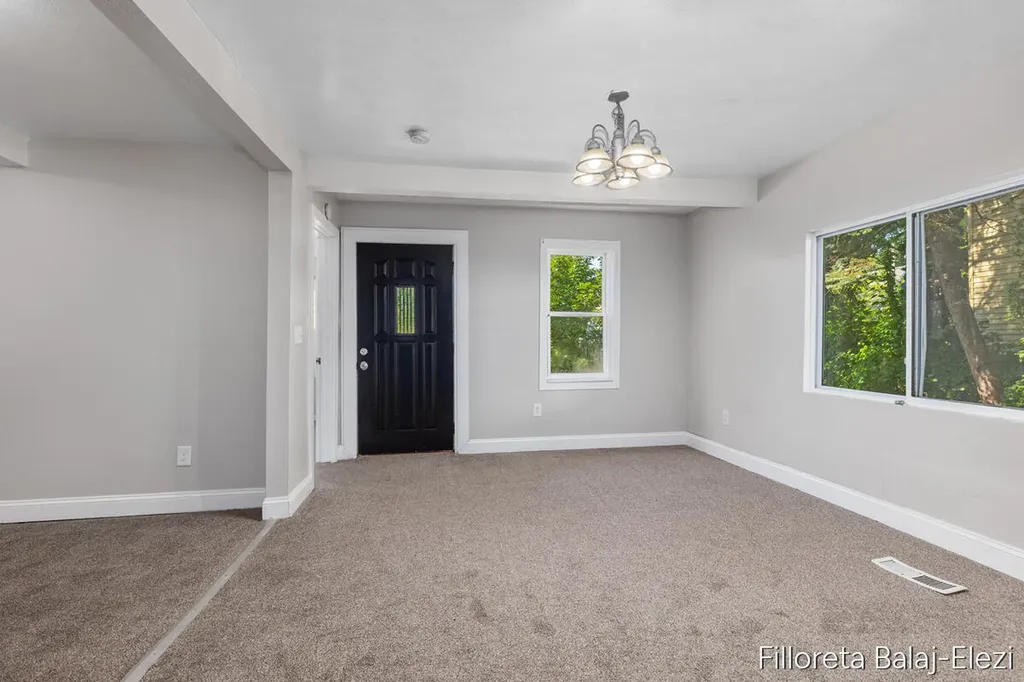 1115 Baxter Street SE Grand Rapids City MI 49507