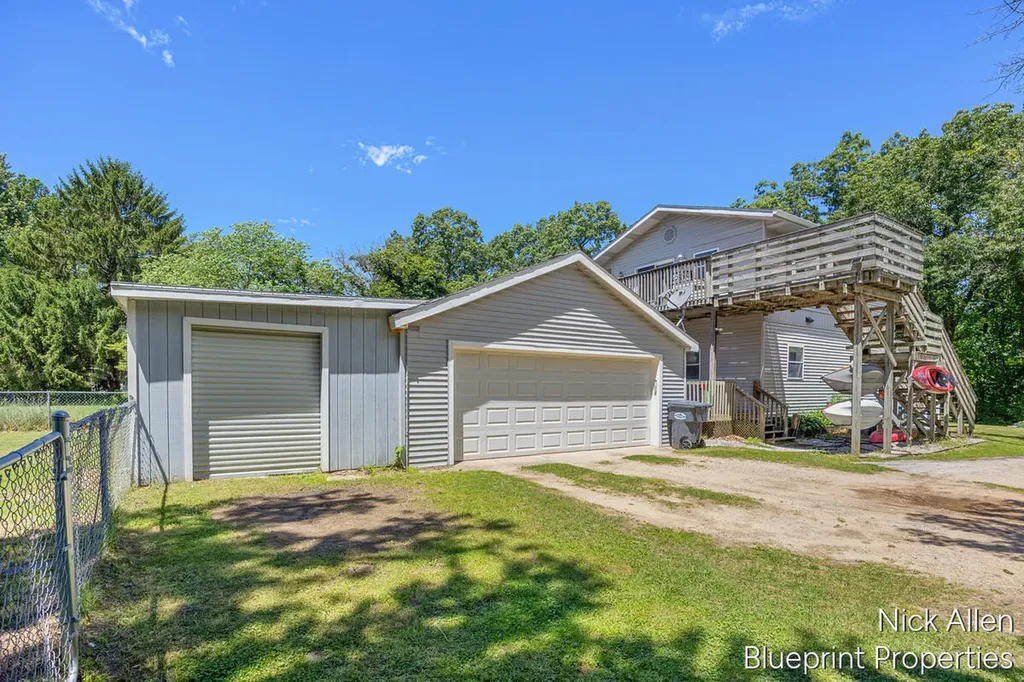 158 Wilson Street Coloma City MI 49038