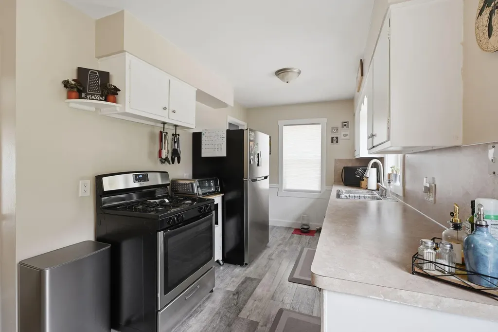 1626 Royal Oak Street SW Wyoming City MI 49519