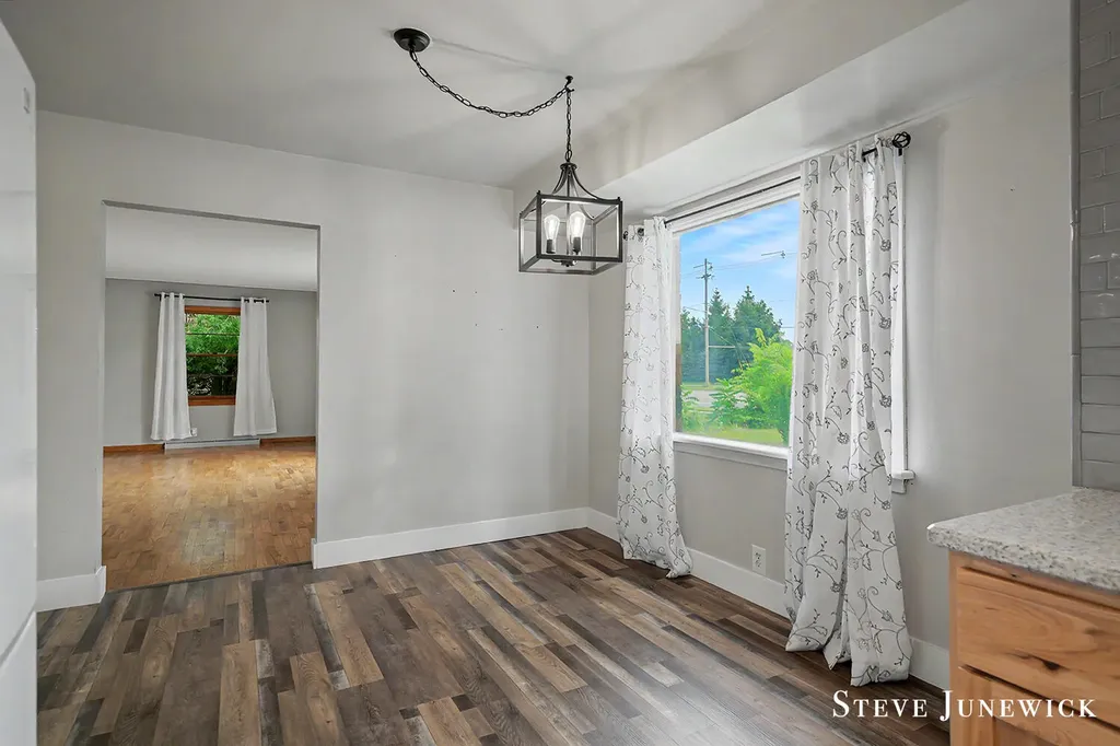 8261 Cottonwood Drive Georgetown Charter Township MI 49428