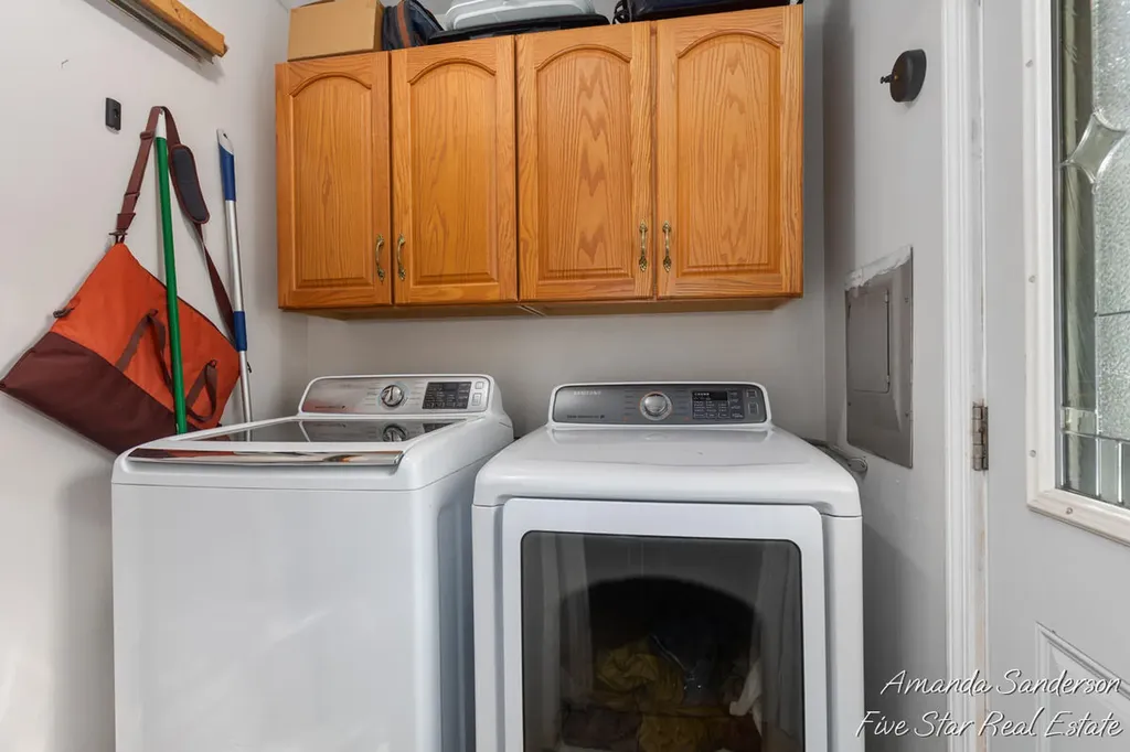 3746 Raven Avenue SW Wyoming City MI 49509