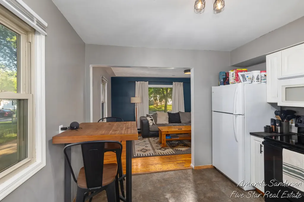 3746 Raven Avenue SW Wyoming City MI 49509