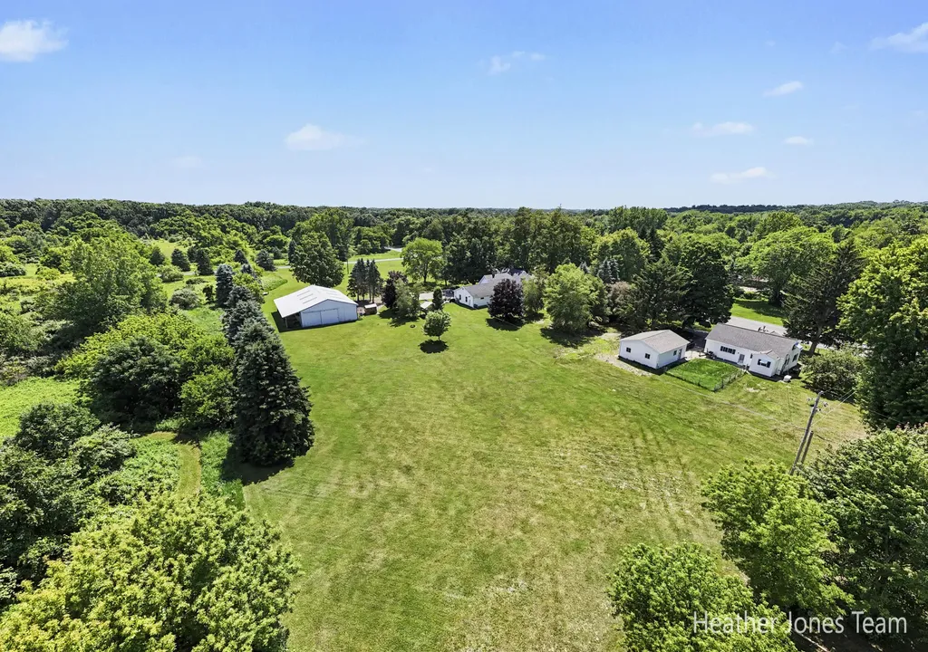 8960 Myers Lake Avenue NE Courtland Township MI 49341