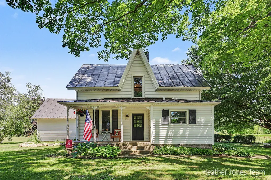 8960 Myers Lake Avenue NE Courtland Township MI 49341