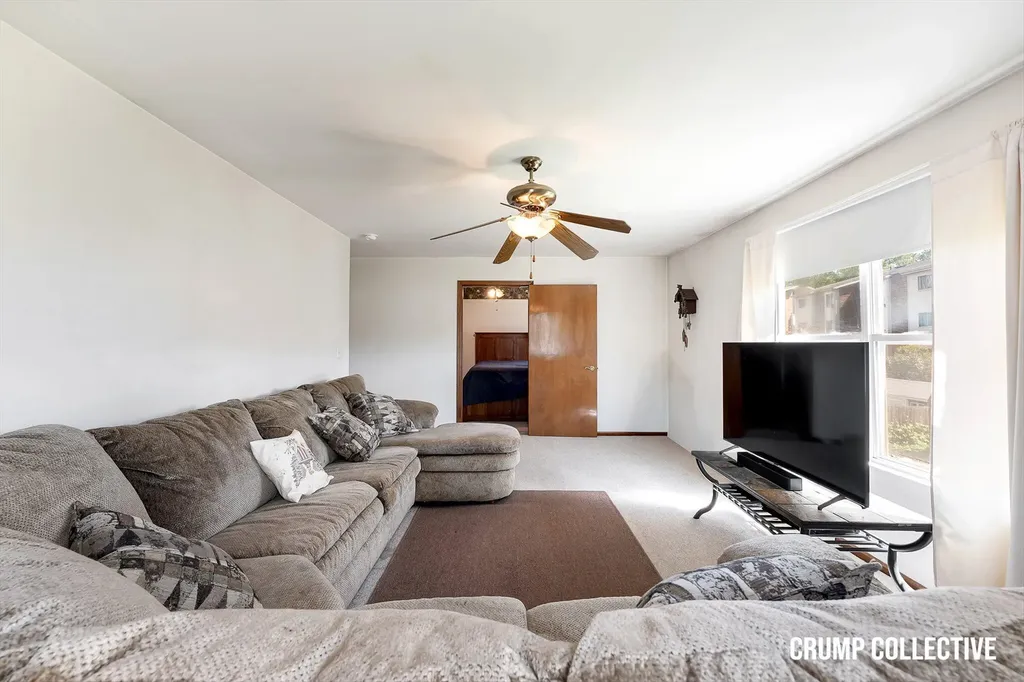 3410 Benjamin Avenue NE Grand Rapids City MI 49525