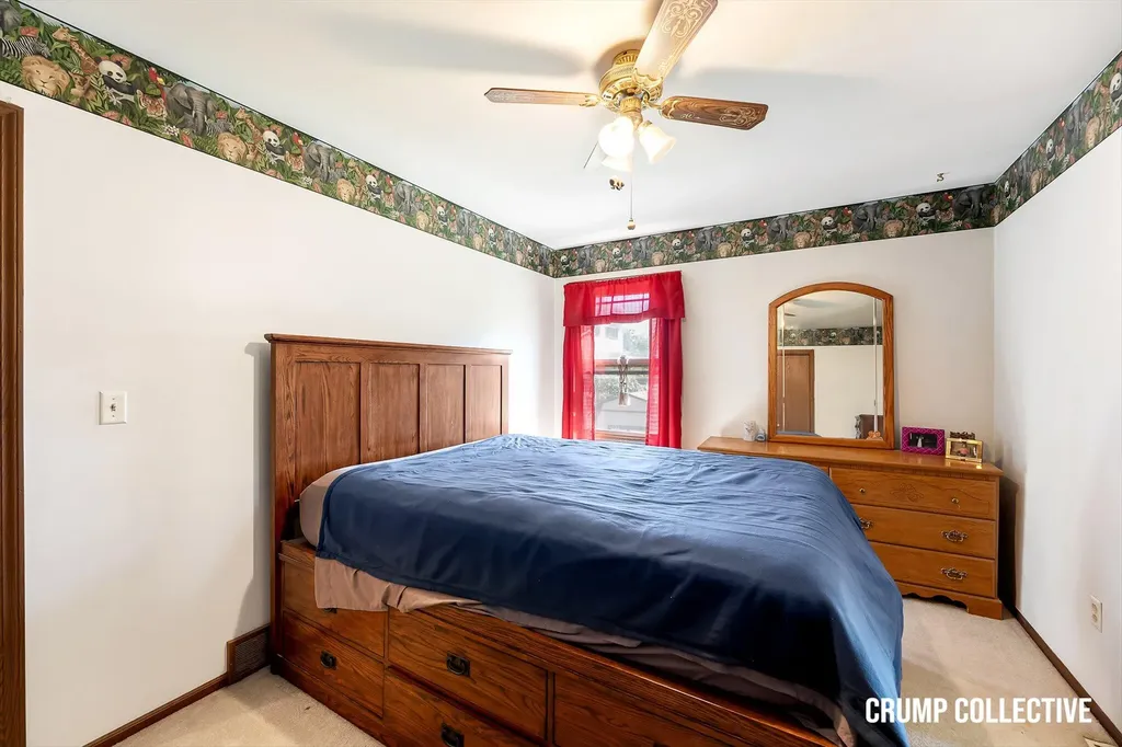 3410 Benjamin Avenue NE Grand Rapids City MI 49525