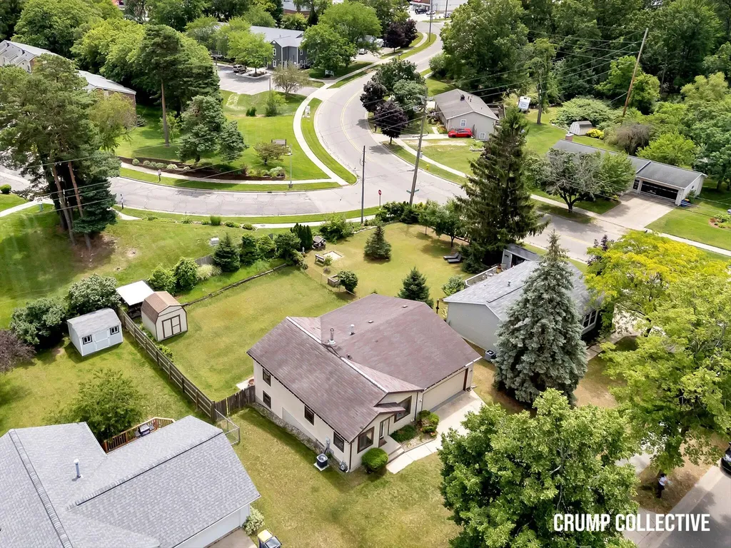 3410 Benjamin Avenue NE Grand Rapids City MI 49525