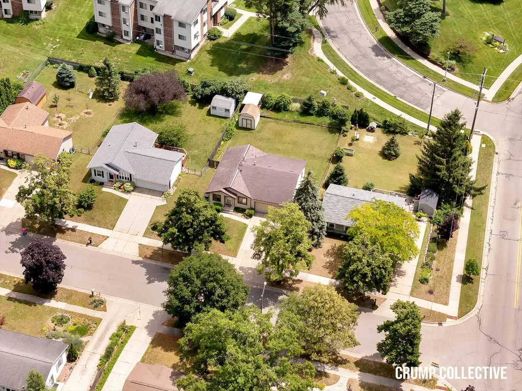 3410 Benjamin Avenue NE Grand Rapids City MI 49525