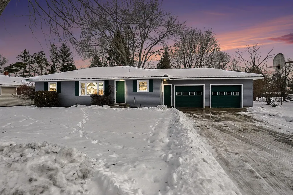 818 N Main Street Osceola Township MI 49631