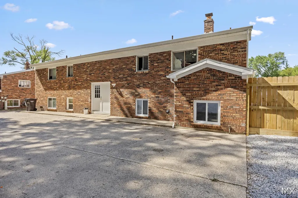 1860 Prairie Parkway SW Wyoming City MI 49519