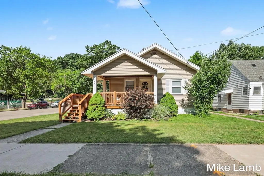 735 Van Buren Avenue NW Grand Rapids City MI 49504