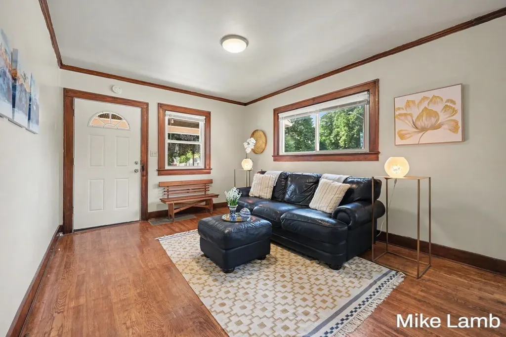 735 Van Buren Avenue NW Grand Rapids City MI 49504