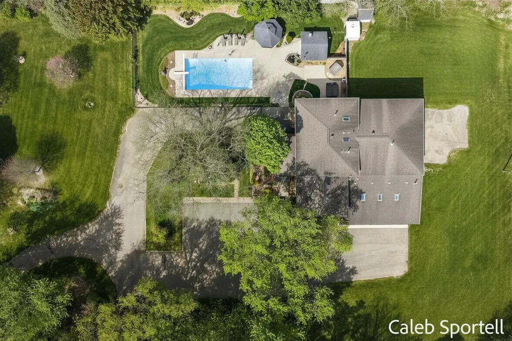 8201 Cherry Valley Avenue SE Caledonia Township MI 49316
