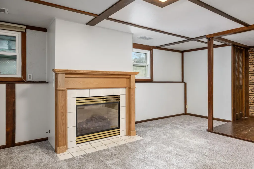 6914 Brooklyn Avenue SE Gaines Charter Township MI 49508