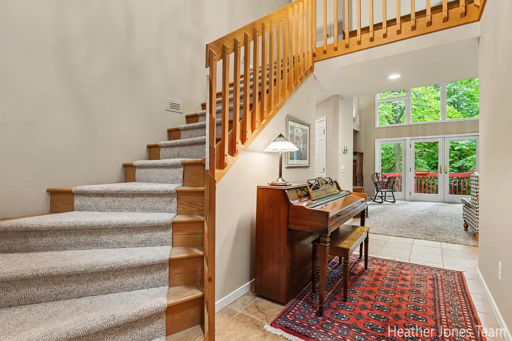 10288 Hathaway Drive Eureka Township MI 48838