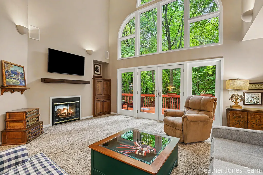 10288 Hathaway Drive Eureka Township MI 48838