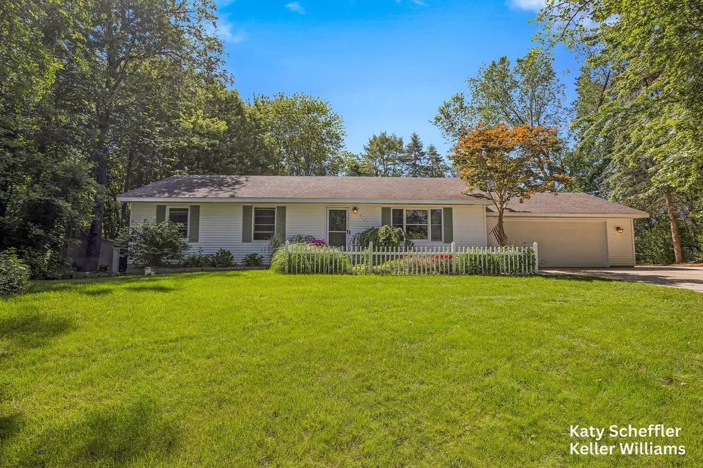 4167 Ponderosa Drive Dorr Township MI 49323