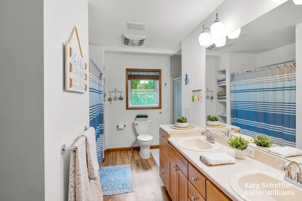 4167 Ponderosa Drive Dorr Township MI 49323