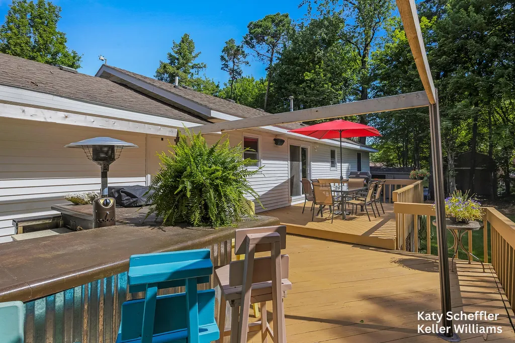 4167 Ponderosa Drive Dorr Township MI 49323