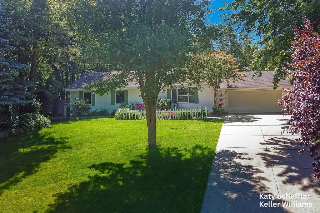 4167 Ponderosa Drive Dorr Township MI 49323