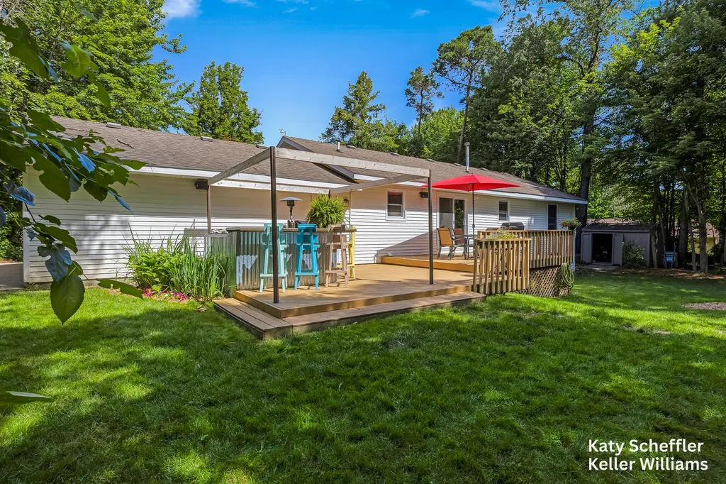 4167 Ponderosa Drive Dorr Township MI 49323