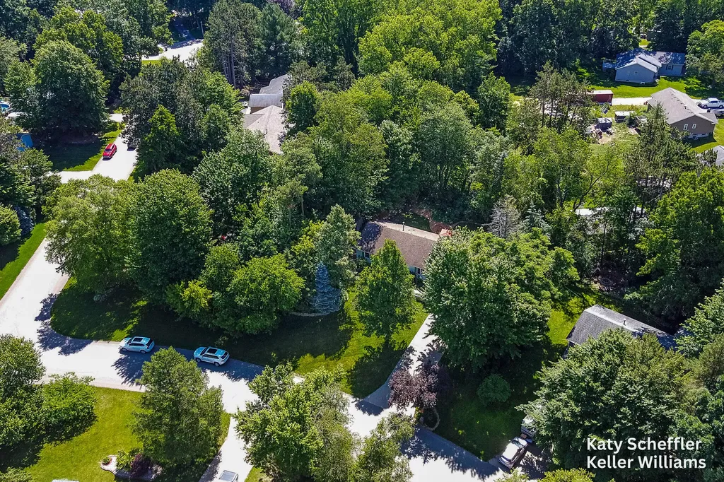 4167 Ponderosa Drive Dorr Township MI 49323