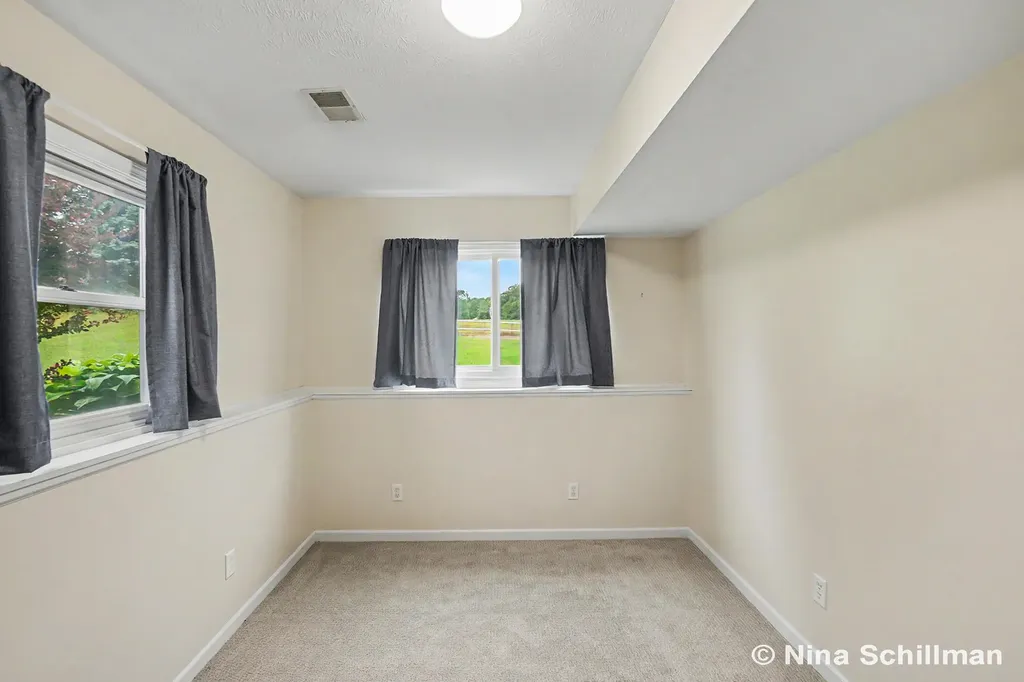 6424 E 136th Ensley Township MI 49343