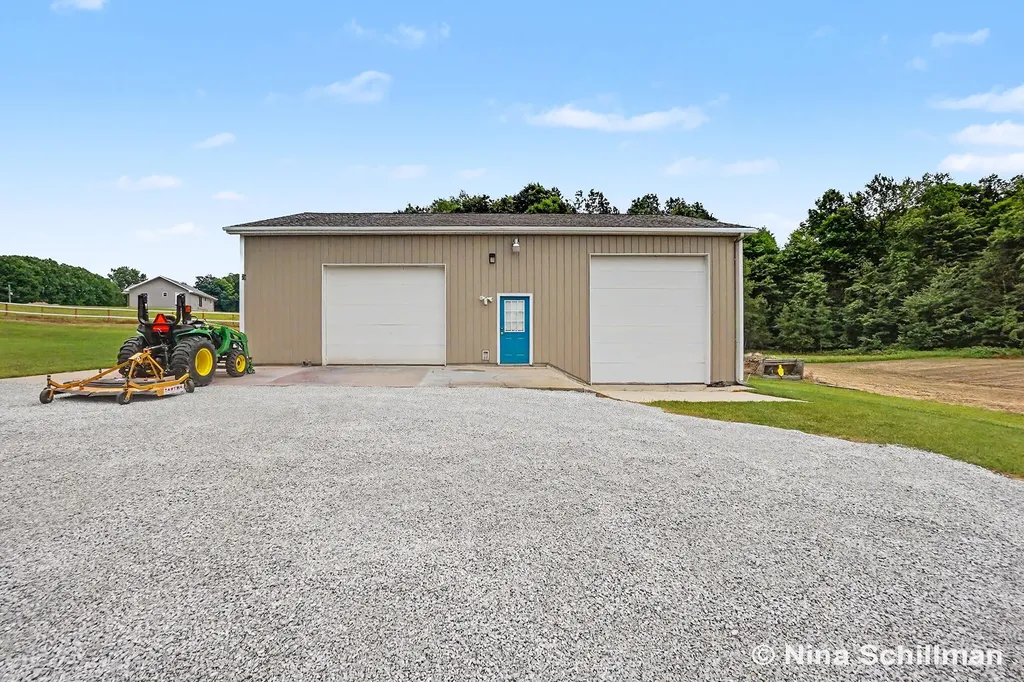 6424 E 136th Ensley Township MI 49343