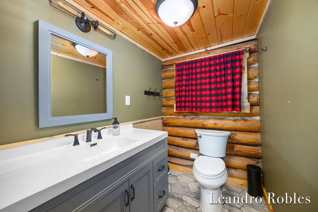 9372 S Lake Cecilia Drive Lake Township MI 49304