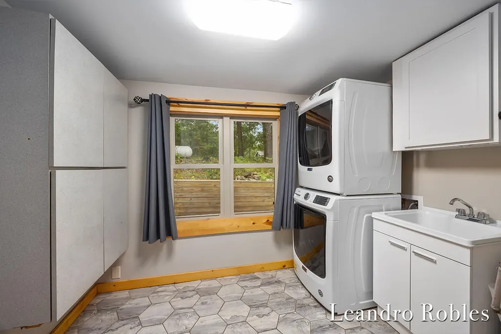9372 S Lake Cecilia Drive Lake Township MI 49304