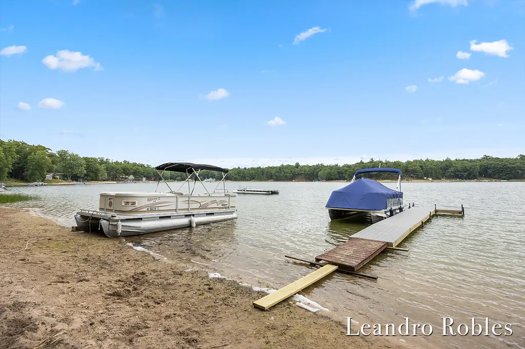 9372 S Lake Cecilia Drive Lake Township MI 49304