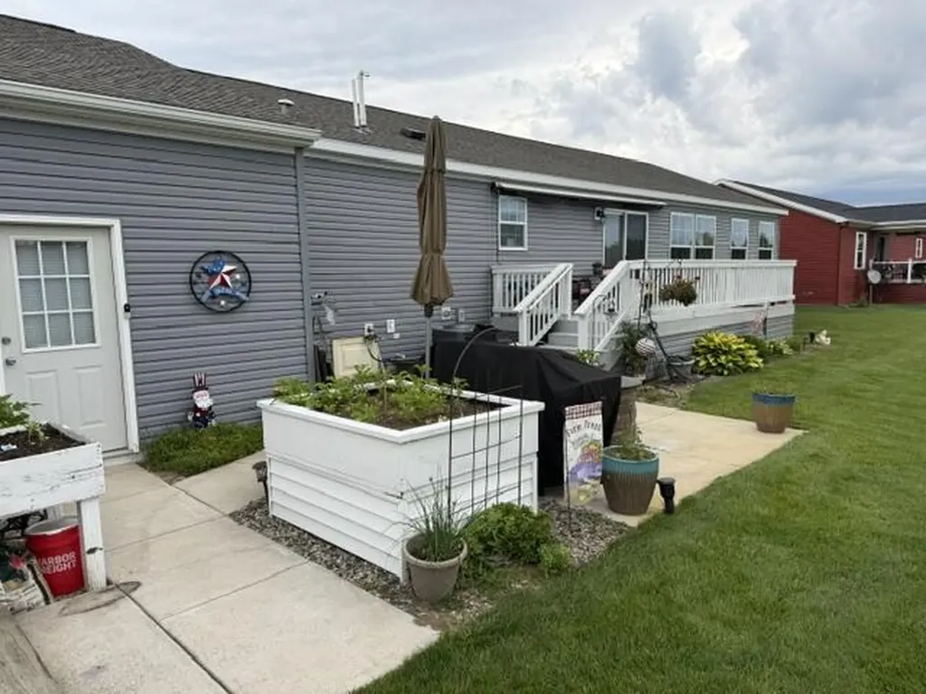 3688 Hollyfield Drive Solon Township MI 49319